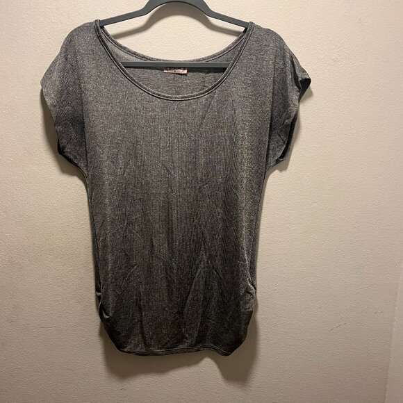 GEMSTONE Women's Silver Blouse Roll Tab Sleeve Size Medium - Picture 1 of 7
